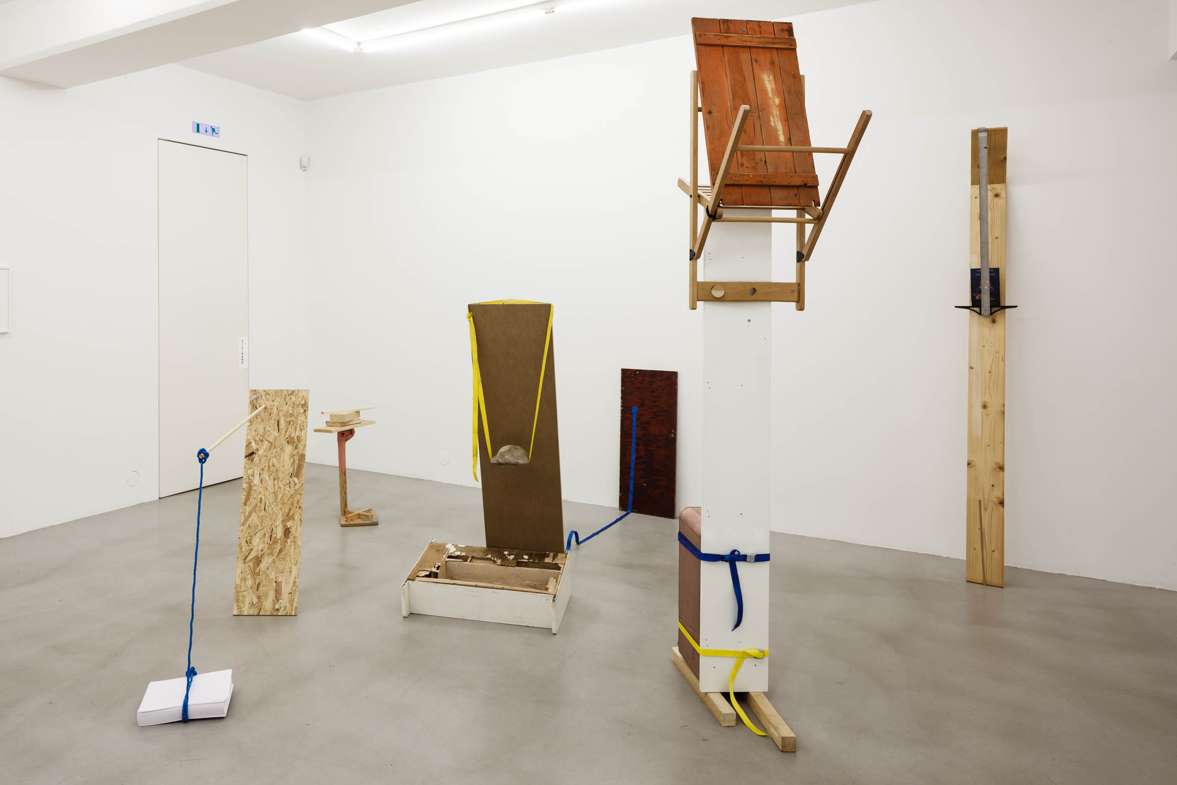Installation view Nanna Nordström, Thinking and Speaking, Galerie Nordenhake, Stockholm