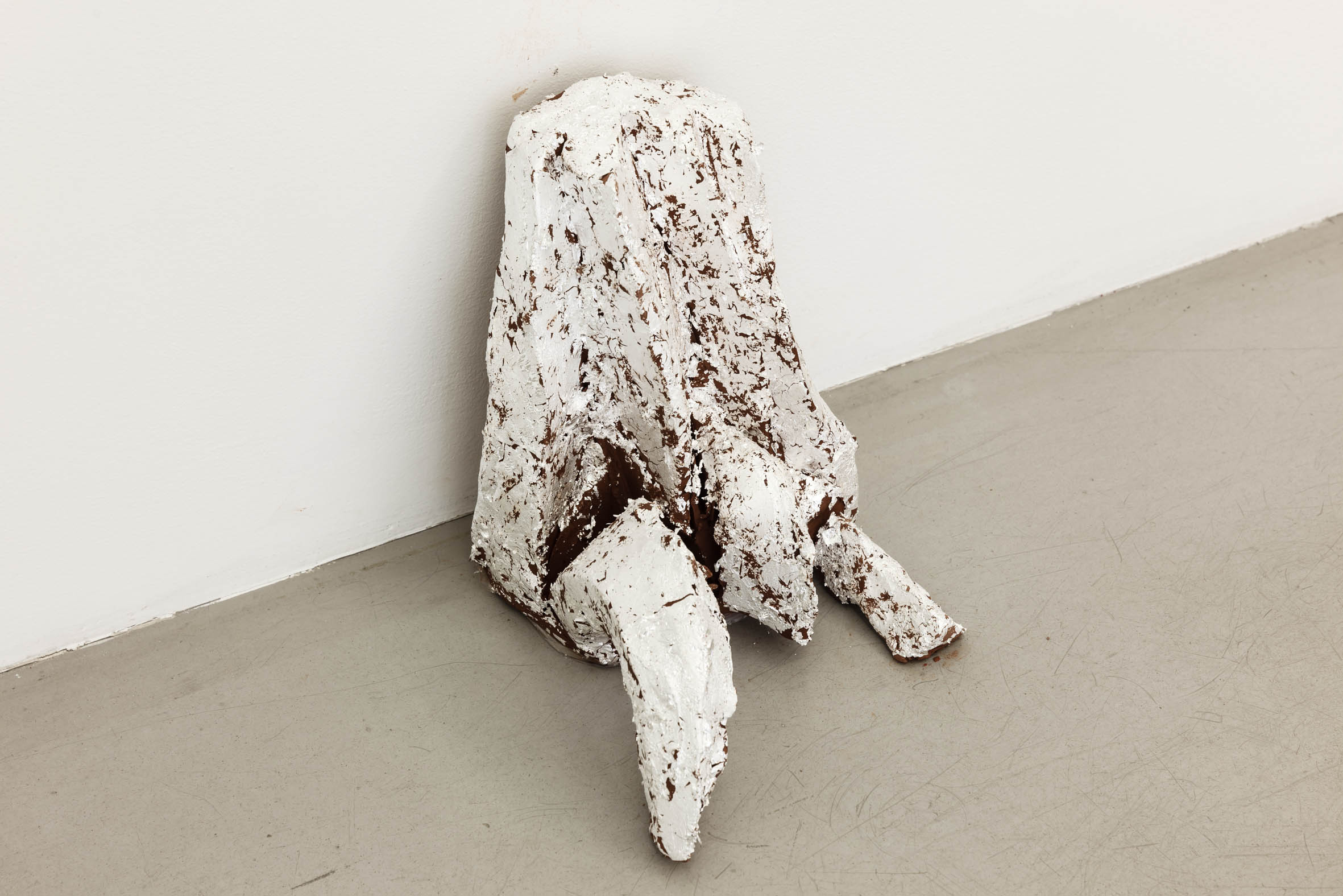 Installation view Linda Persson, Thinking and Speaking, Galerie Nordenhake, Stockholm